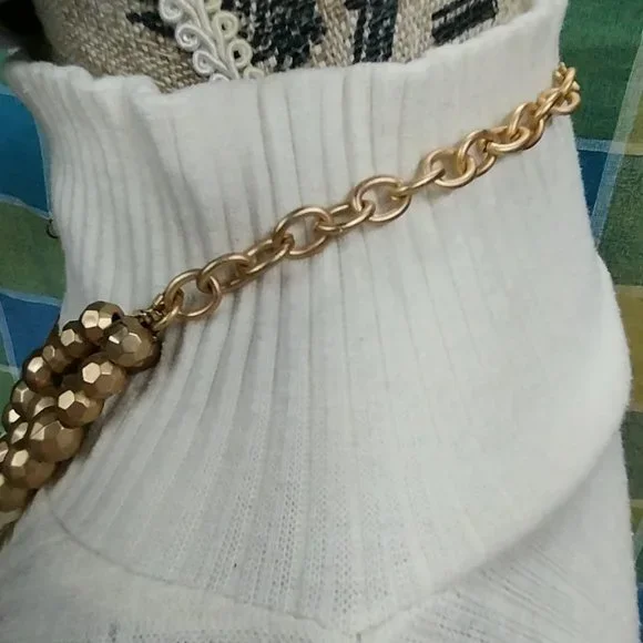 2678 Plunder Gold &Cream Beaded 3 Strand Necklace and Gold Color LeatherEarrings - Picture 5 of 8